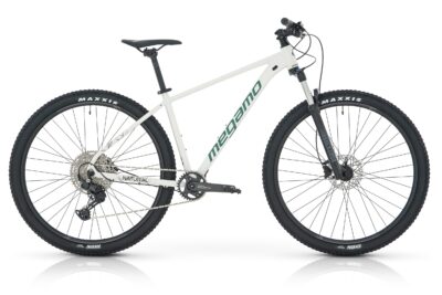 megamo natural 30 2025