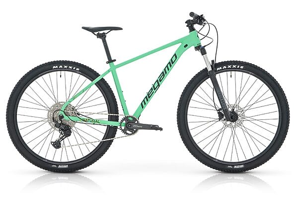 megamo natural 30 2025