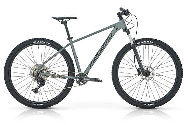 megamo natural 30 2025