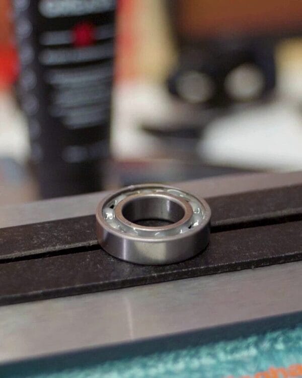 tube de graisse speed peaty's 100g