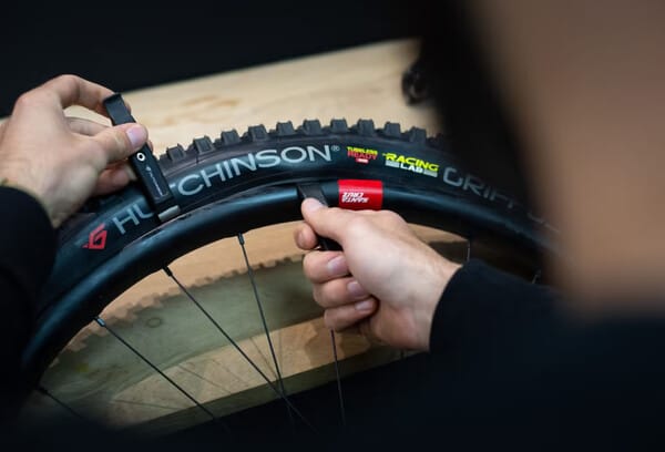 kit réparation tubeless hutchinson rep'air vtt (copie)