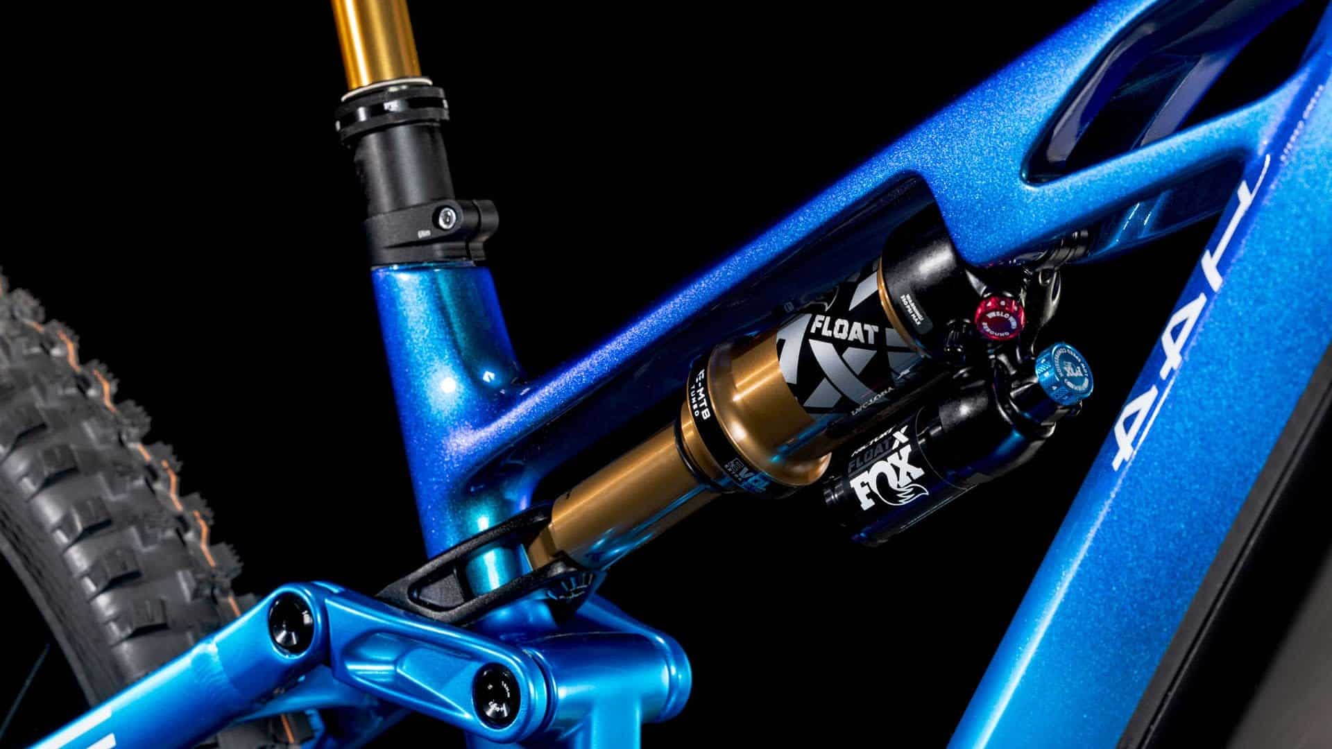 cube stereo hybrid one44 hpc at 800 2025