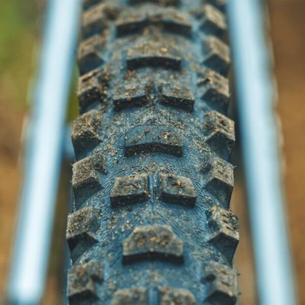 pneu vtt american classic basanite trail 29'' tubeless ready souple stage tr armor dual compound (copie)